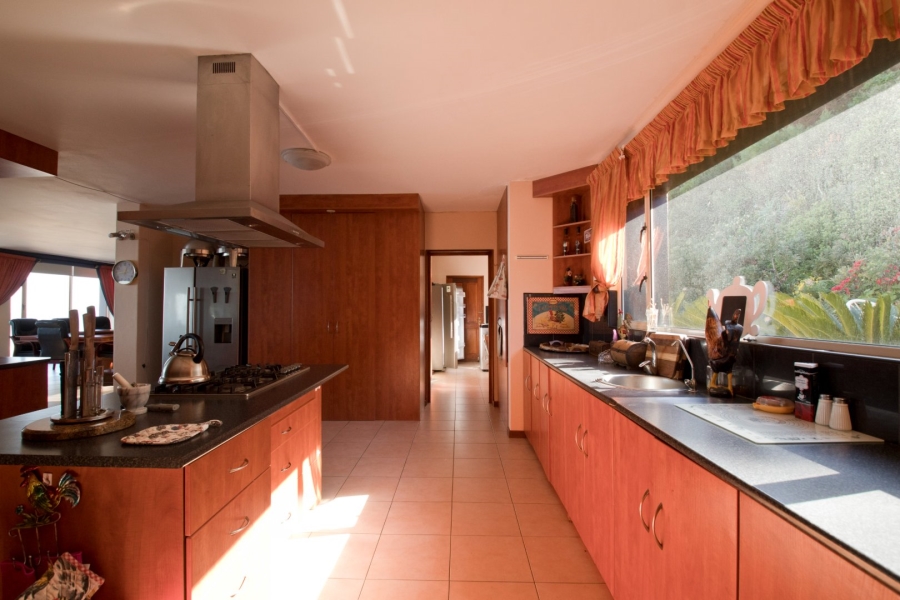 7 Bedroom Property for Sale in Outeniqua Strand Western Cape